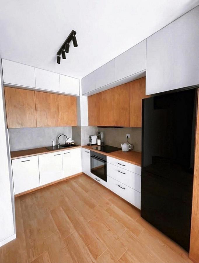 Elegant 1-Bedroom Flat With Balcony Near Wroclaw Bagian luar foto